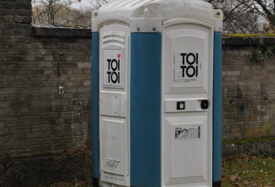O.N., 2022