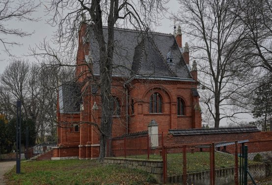 Židovský hřbitov Břeclav, Botos Nikolas, 2025