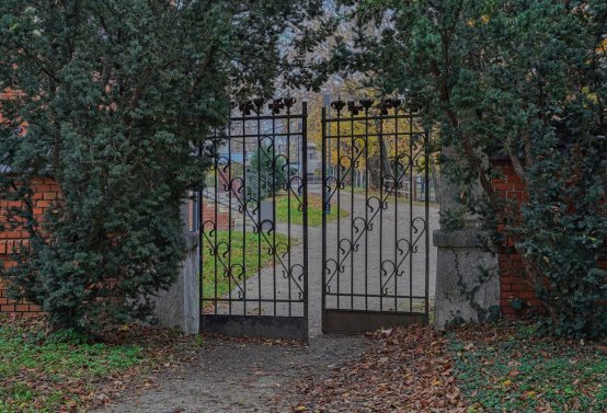 Židovský hřbitov Břeclav, Botos Nikolas, 2025