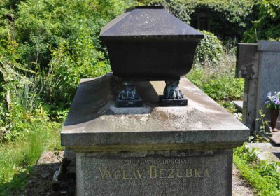 Městský hřbitov Čáslav, Omnium, 2017