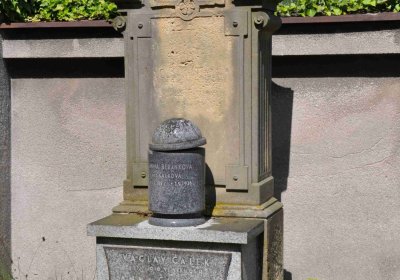 Městský hřbitov Čáslav, Omnium, 2017