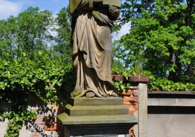 Městský hřbitov Čáslav, Omnium, 2017