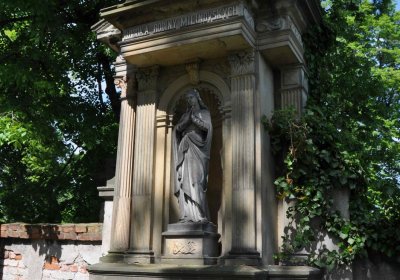 Městský hřbitov Čáslav, Omnium, 2017