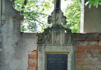 Městský hřbitov Čáslav, Omnium, 2017