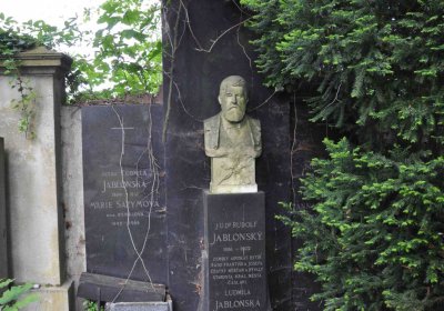 Městský hřbitov Čáslav, Omnium, 2017