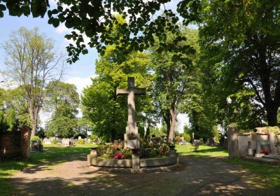 Městský hřbitov Čáslav, Omnium, 2017