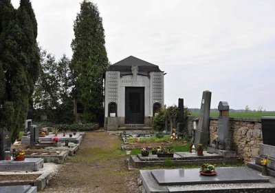 Hřbitov Starý Ples, Omnium, 2017