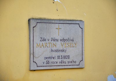 Vojenský hřbitov Josefov, Omnium, 2017