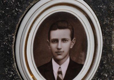 Vojenský hřbitov Josefov, Omnium, 2017