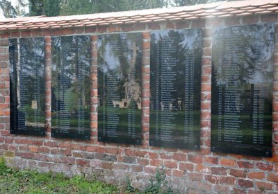 Vojenský hřbitov Josefov, Omnium, 2017