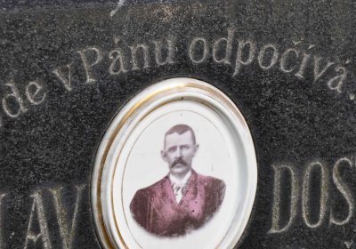 Vojenský hřbitov Josefov, Omnium, 2017