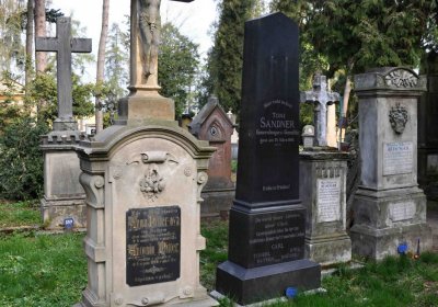 Vojenský hřbitov Josefov, Omnium, 2017