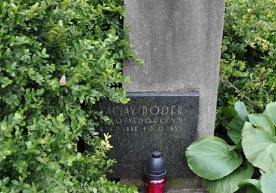 Hřbitov Zaloňov, Omnium, 2017