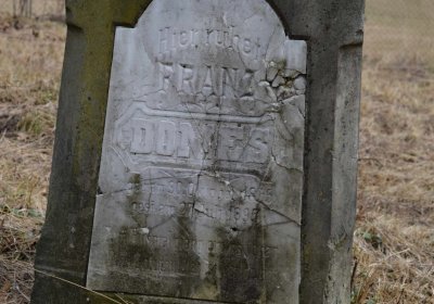 Hřbitov Kozlov, Botos Nikolas, 2017