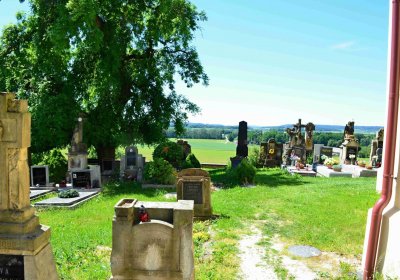 Hřbitov Byšičky u Lázní Bělohrad, Šimůnek Tomáš, 2017