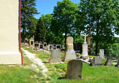 Hřbitov Byšičky u Lázní Bělohrad, Šimůnek Tomáš, 2017