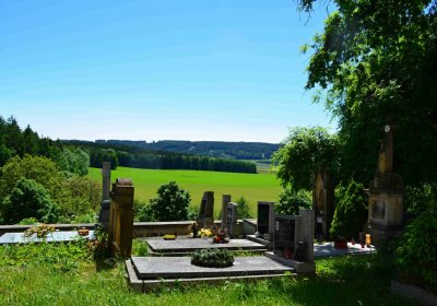 Hřbitov Byšičky u Lázní Bělohrad, Šimůnek Tomáš, 2017