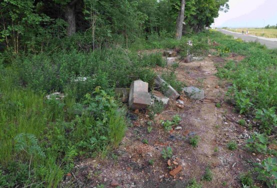 Zaniklá část hřbitova, Větrovská Barbora, 2016