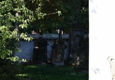 Křesín u kostela, Omnium, 2020