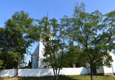 Křesín u kostela, Omnium, 2020