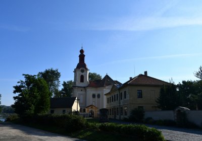 Počaply, Omnium, 2020