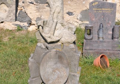 Dlažkovice, Omnium, 2020