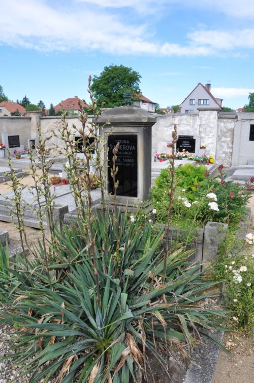 Kostomlaty pod Řípem