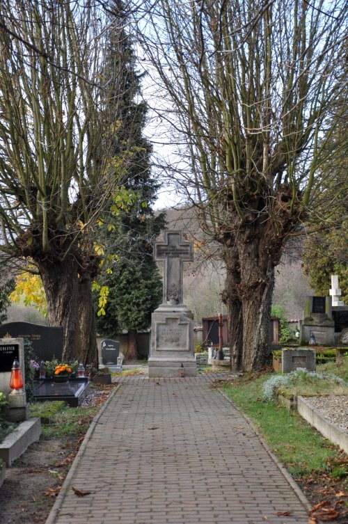 Třebušín