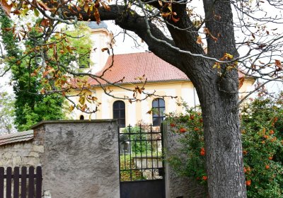 Chlumčany u kostela, Omnium, 2020