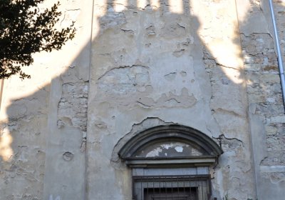 Dolánky nad Ohří u kostela, Omnium, 2020