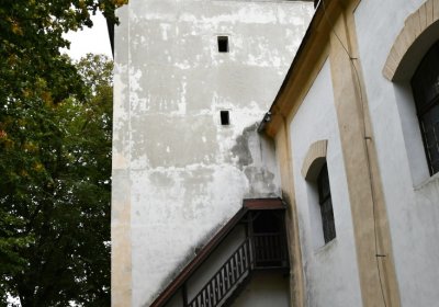 Podlesice u kostela, Omnium, 2020