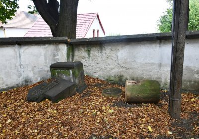 Podlesice u kostela, Omnium, 2020