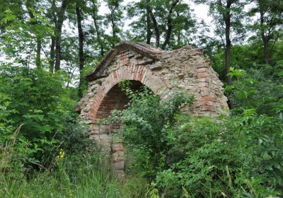 Straškov u kostela, Omnium, 2020