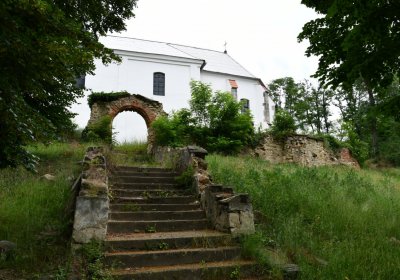 Straškov u kostela, Omnium, 2020