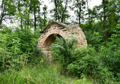 Straškov u kostela, Omnium, 2020