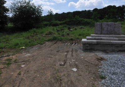 Fotografie hřbitova při probíhající rekonstrukci, Omnium, 2016