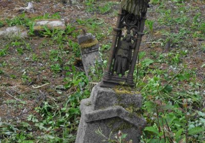 Fotografie hřbitova při probíhající rekonstrukci, Omnium, 2016