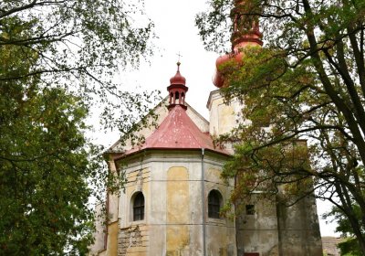 Vilémov u kostela, Omnium, 2020