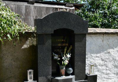 Lovosice židovský, Omnium, 2020