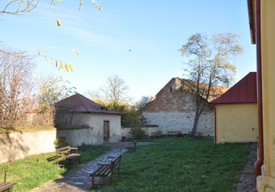 Radíčeves u kostela, Omnium, 2020