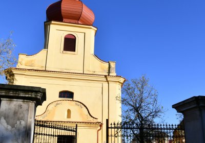 Radíčeves u kostela, Omnium, 2020