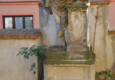 Radíčeves u kostela, Omnium, 2020