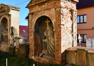 Radíčeves u kostela, Omnium, 2020