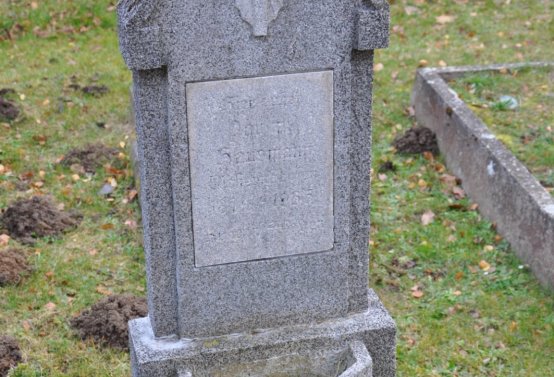 O.N., 2021