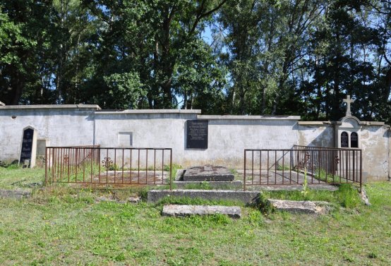 Vojenský hrob, O.C., 2021