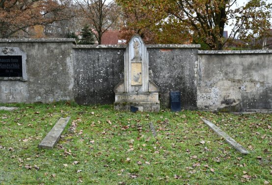 Vojenský hrob, O.C., 2021