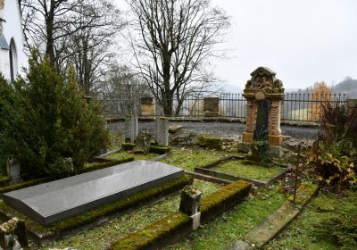 O.N., 2021
