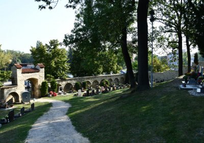 Louny u kostela sv. Petra, Omnium, 2020