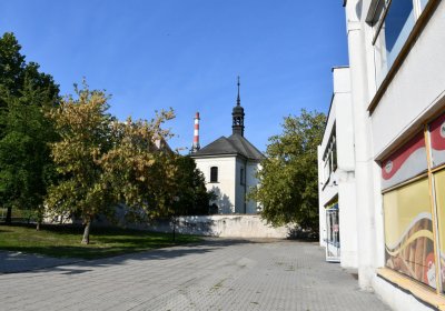 Louny u kostela 14 sv. pomocníků, Omnium, 2020