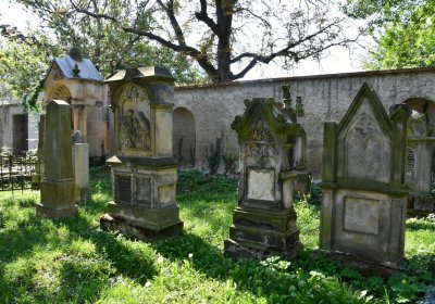 Louny u kostela 14 sv. pomocníků, Omnium, 2020